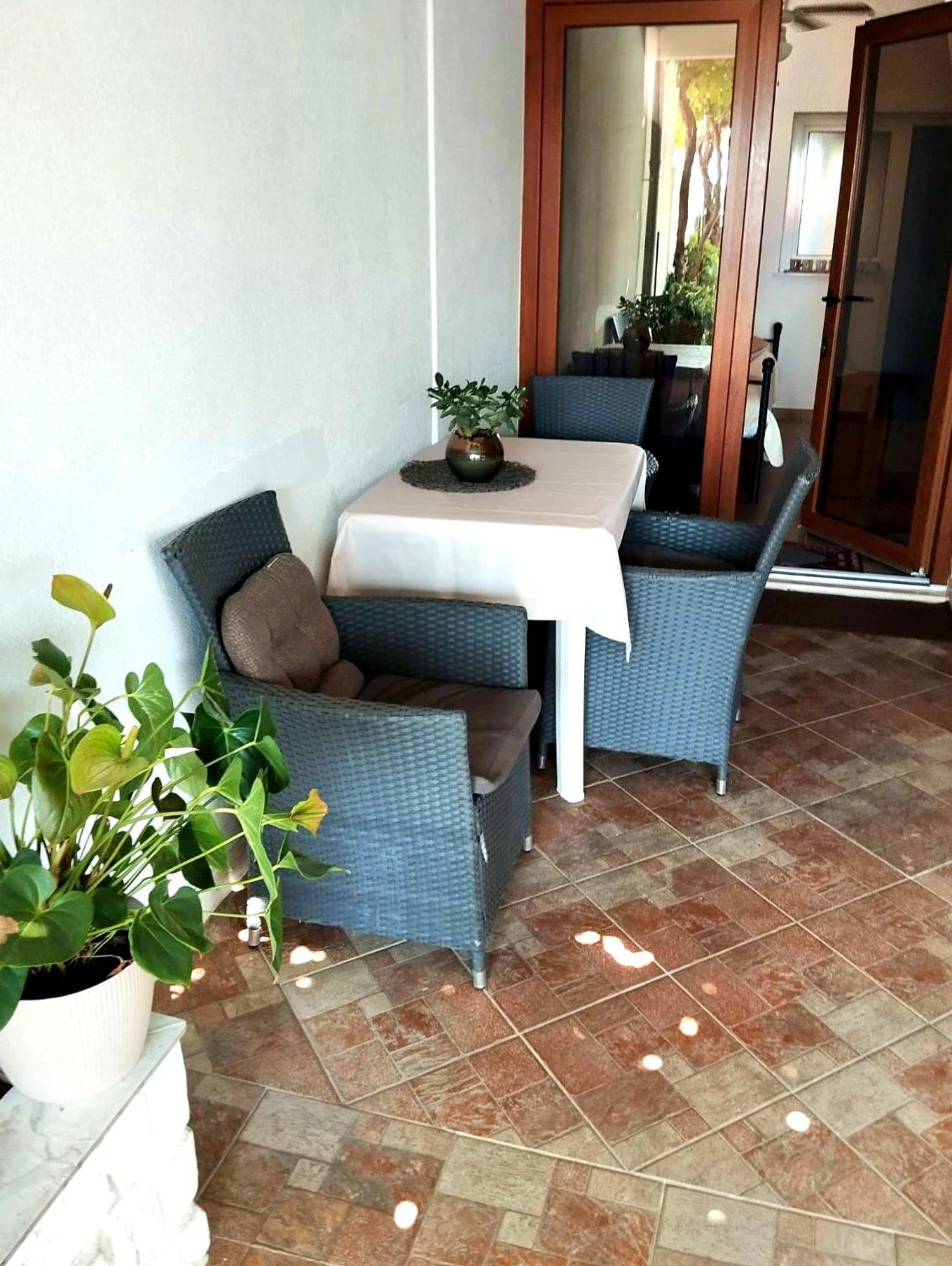 Holiday Apartment 2 Оребич Экстерьер фото